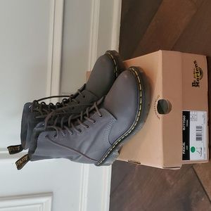 Dr. Marten leather Pascal boot Virginia women's size 9 color Lead. Like New!